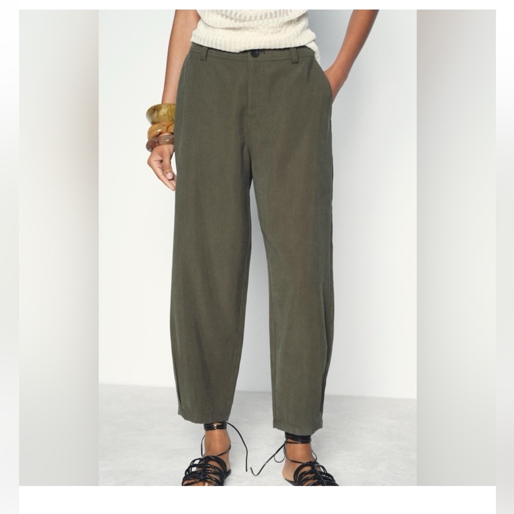 Zara women’s green crop pants size small